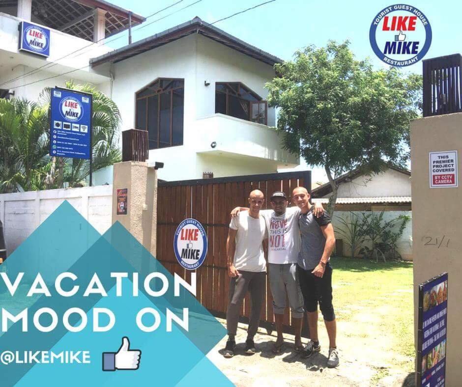 Like Mike Tourist Guest House & Restaurant Negombo Extérieur photo