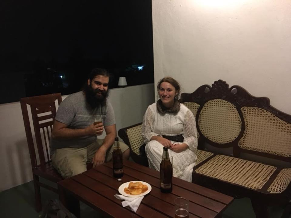 Like Mike Tourist Guest House & Restaurant Negombo Extérieur photo