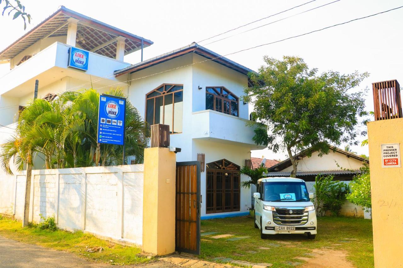 Like Mike Tourist Guest House & Restaurant Negombo Extérieur photo